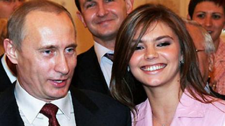 Кремъл отрече спекулациите, че Путин чака дете от Кабаева