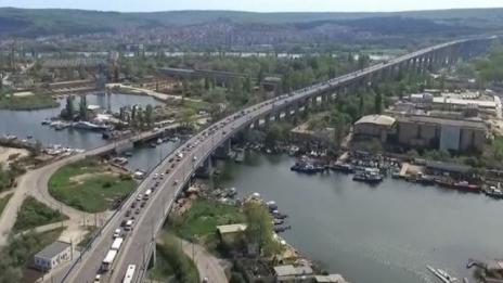Ученици откриха тяло на самоубиец под Аспаруховия мост