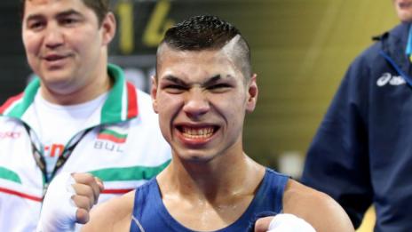 18-годишен българин разби Мохамед Али