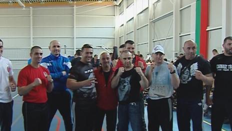 Предсъстезателното обиграване в кикбокса става традиционно