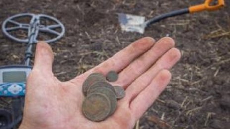 Затвор и две условни за иманярство край Силистра