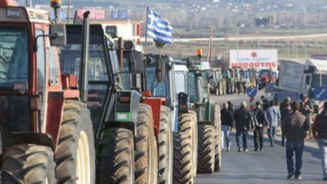Гръцките фермери се оттеглят от границата