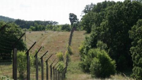 Унгария праща полицаи и камери на сръбско-македонската граница