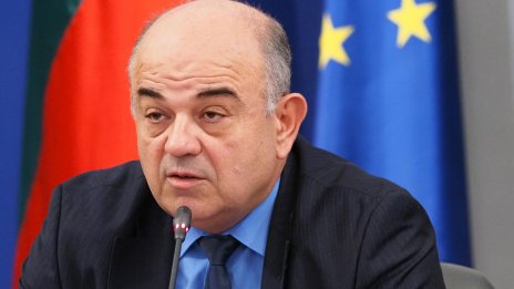 Владимир Иванов: Прогнозите, че ще катастрофира въвеждането на еврото в България, не се сбъднаха