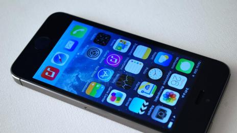 Задава ли се евтин iPhone?