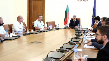 Премиерът Янев: Работим за развитие на устойчиво селско стопанство и продоволствена сигурност