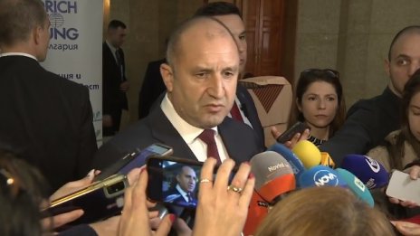 Радев: Няма да дадем на Украйна нито изтребители, нито ПВО, нито танкове (ВИДЕО)