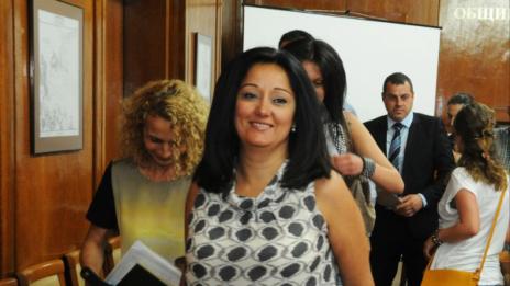 Павлова пресметна: 300 км магистрали от кабинета "Борисов"