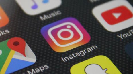 Instagram работи за подобряването на сигурността  