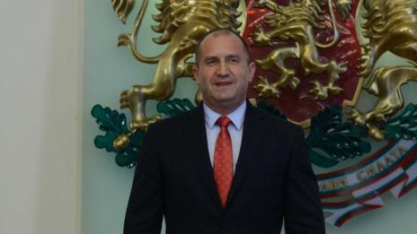 Румен Радев ще приеме делегация от Конституционния съд на Македония