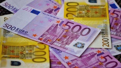 НСИ: Годишната инфлация в България достигна 6,9%