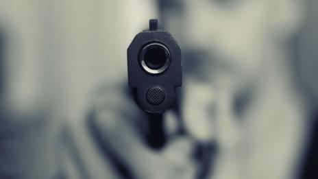 Мъжът, пребил дете в Провадия, му счупил черепа с дръжка на пистолет
