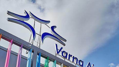 Здравни инспектори ще дежурят на летище Варна