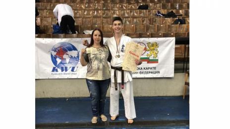 Никола Кючуков игра два финала в "Купа Диана"