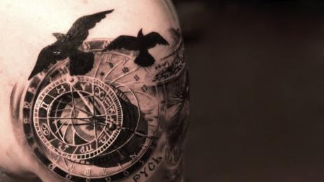 Безопасни ли са боите за татусите? Нужни ли са регулации?