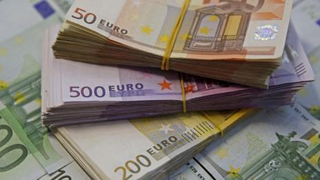 Нобелов лауреат представи радикално решение за проблемите в еврозоната