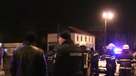 Неизвестен взе 11 заложници в Харков 