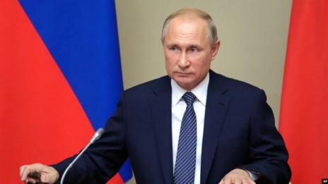 Путин обеща нови модерни оръжия на армията и флота