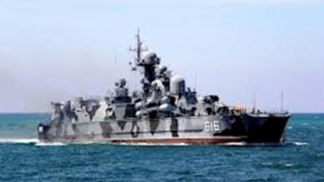 Турски катери обкръжиха руски боен кораб в Босфора