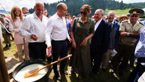 Радев от Рожен: С всяко обезлюдено село угасва светилник 