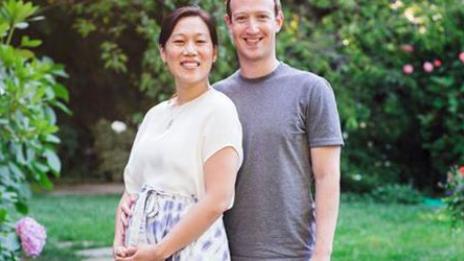 Таткото на Facebook чака дъщеричка