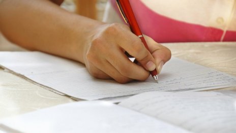 3 варненски училища с най-добри резултати на матурата по БЕЛ