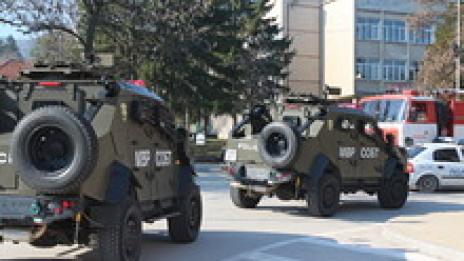 Психично болен стреля в Лясковец, уби полицай