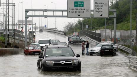 И Сърбия под вода, евакуации в някои райони