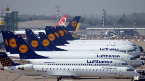Луфтханза отменя над 800 полета във вторник