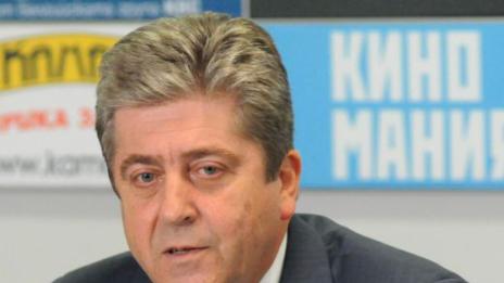 Георги Първанов иска ремонт на кабинета