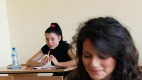 Вапцаровото „Кино“ изпоти зрелостниците
