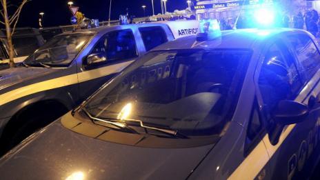 Зверство: Румънка окована във вериги 10 г., хранела се с изпражнения