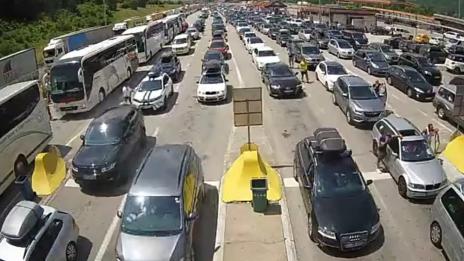 Преминаването на ГПКК "Капитан Андреево" и "Лесово" към България е затруднено