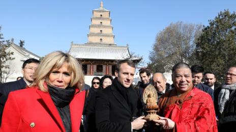 Еманюел Макрон: Пътят на коприната не е само китайски