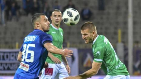Берое надигра и победи Левски с 3:1 за финал на първенството  