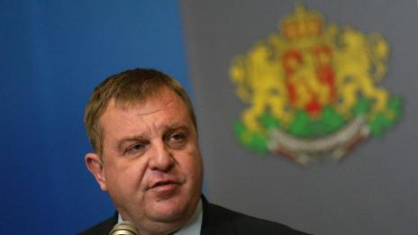 Каракачанов видя предизборна кампания в "Апартаментгейт"