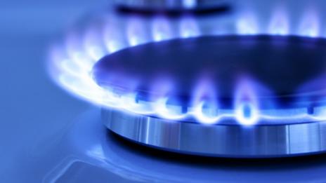 Газът поскъпва с 30%, водата – с 18%  