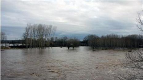 Придошлата река Марица може да прекъсне водоснабдяването на Пазарджик