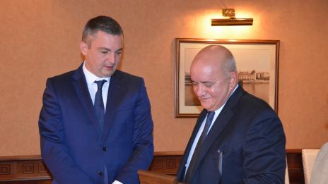 Кметът на Варна се срещна с посланика на Куба