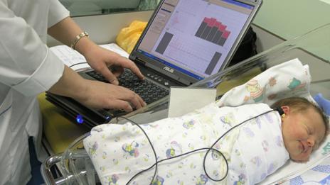 Тръгва програмата за профилактика на детския слух