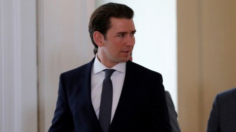 Себастиан Курц отправи остри критики към поддръжниците на миграцията