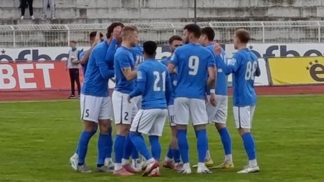Спартак (Варна) срещу Етър за Купата на България