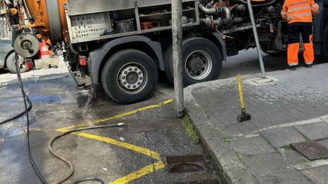Продължава почистването на шахти в районите &bdquo;Одесос&ldquo; и &bdquo;Приморски&ldquo;