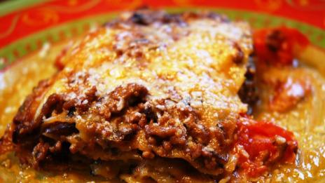 Лазаня с гъби, моцарела и пармезан