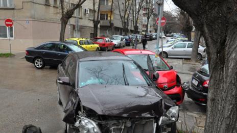 Двама души са с опасност за живота след катастрофи през изминалото денонощие