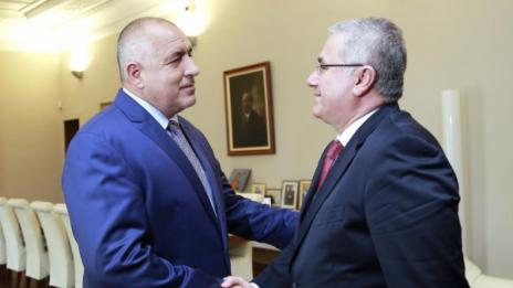 Ще борим с Турция терористи и бандити