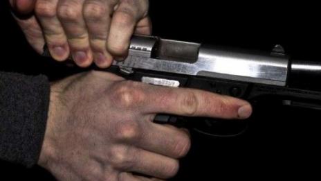 68-годишен чужденец плаши с газов пистолет на пазар във Варна