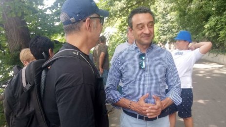 Даниел Лорер дойде във Варна, за да се разходи по затворената за коли крайбрежна алея