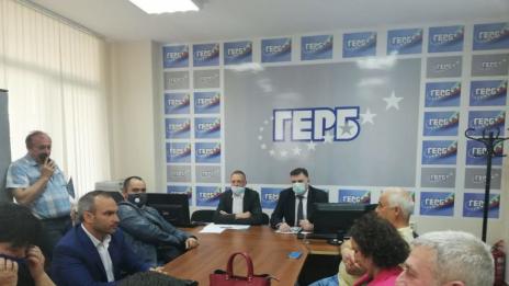 ГЕРБ отстрани цялото си общинско ръководство в Плевен