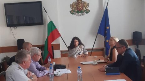 Областният управител на Варна започна серия от срещи за координиране дейността за местния вот